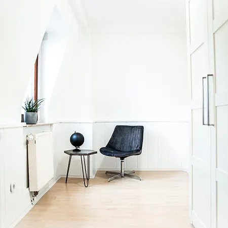 Haus Felix Weinbergblick Dg Апартаменты Радебойль